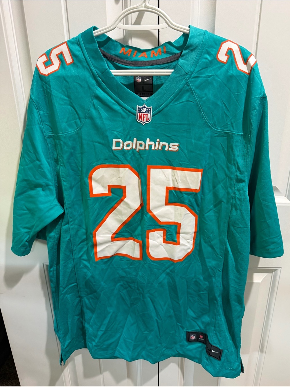 Nike Xavien Howard #25 Miami Dolphins NFL Jersey Men’s Large NWOT